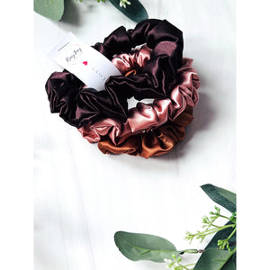 Chocolate Scrunchie Set