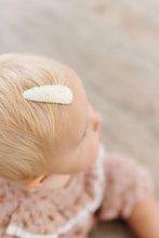 Embroidered Snap Hair Clip Set